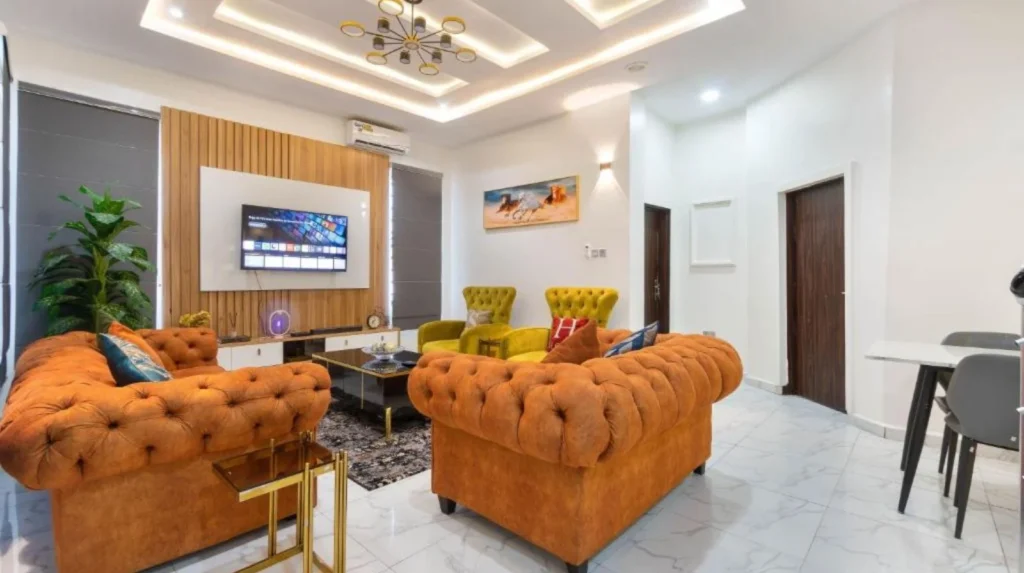Cheap shortlet apartments in Ago Palace Way